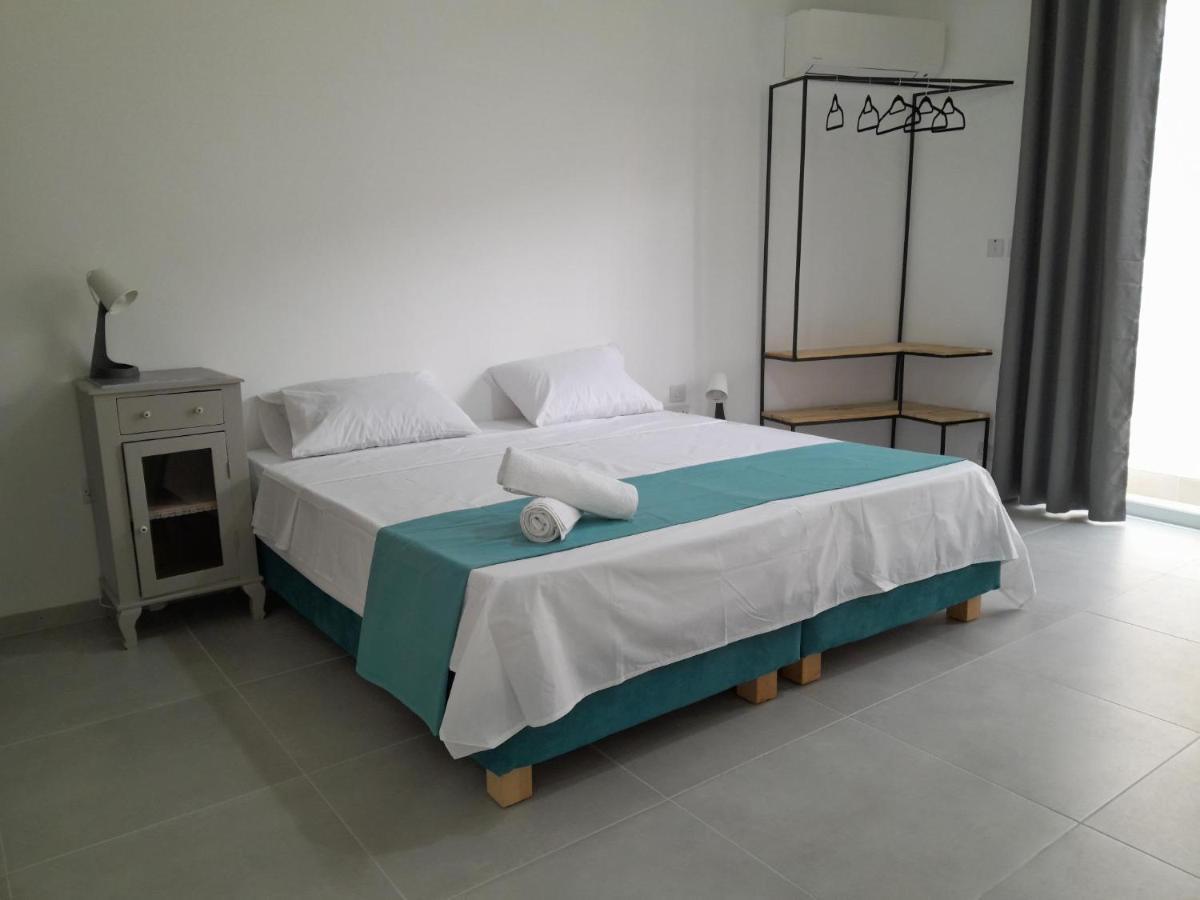 Limestone Sun Suites 斯利马 外观 照片